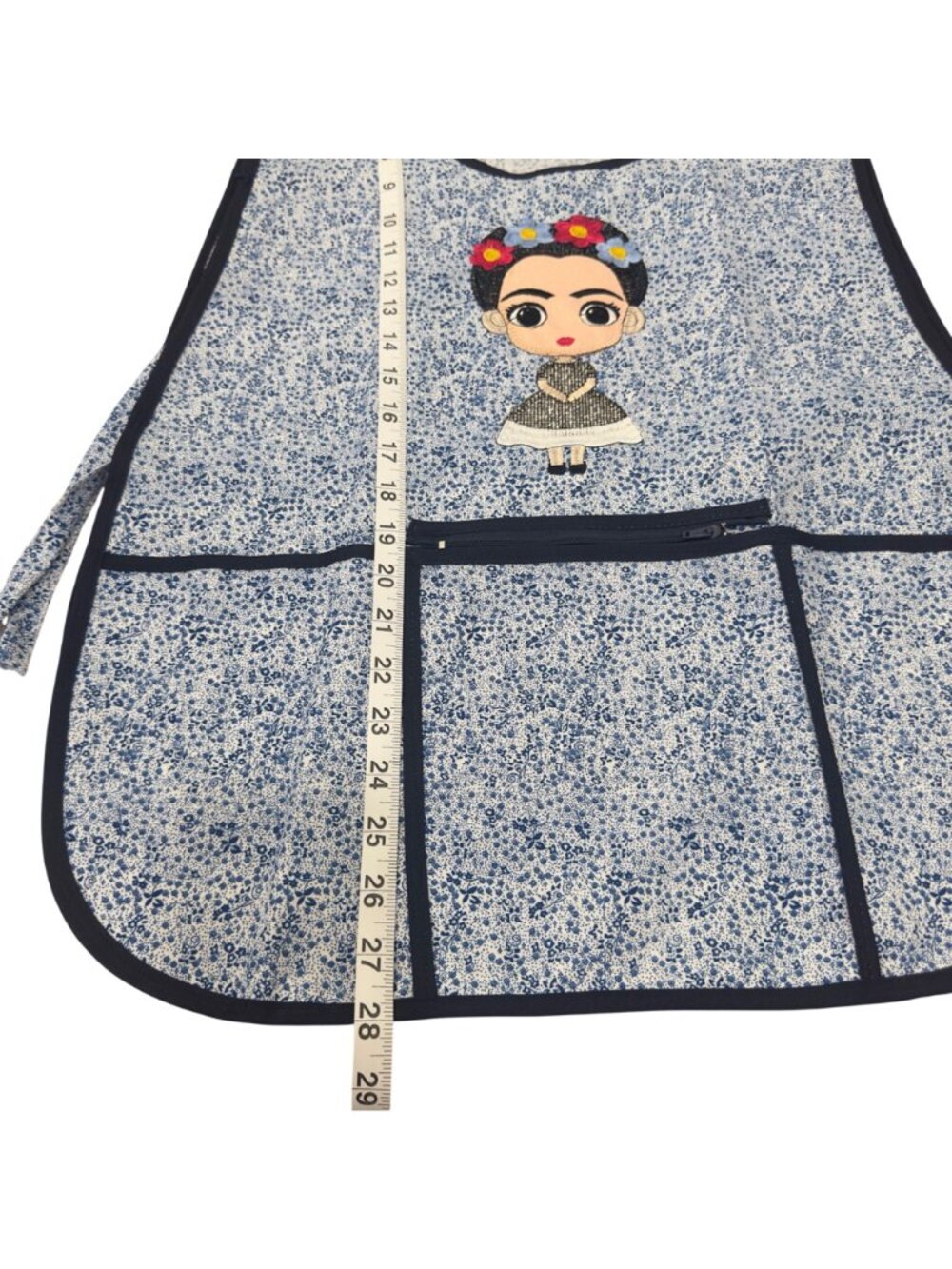 Apron Women One Size Blue Floral Frida-Inspired Embroidered Pockets Tie Closure - Picture 5 of 8
